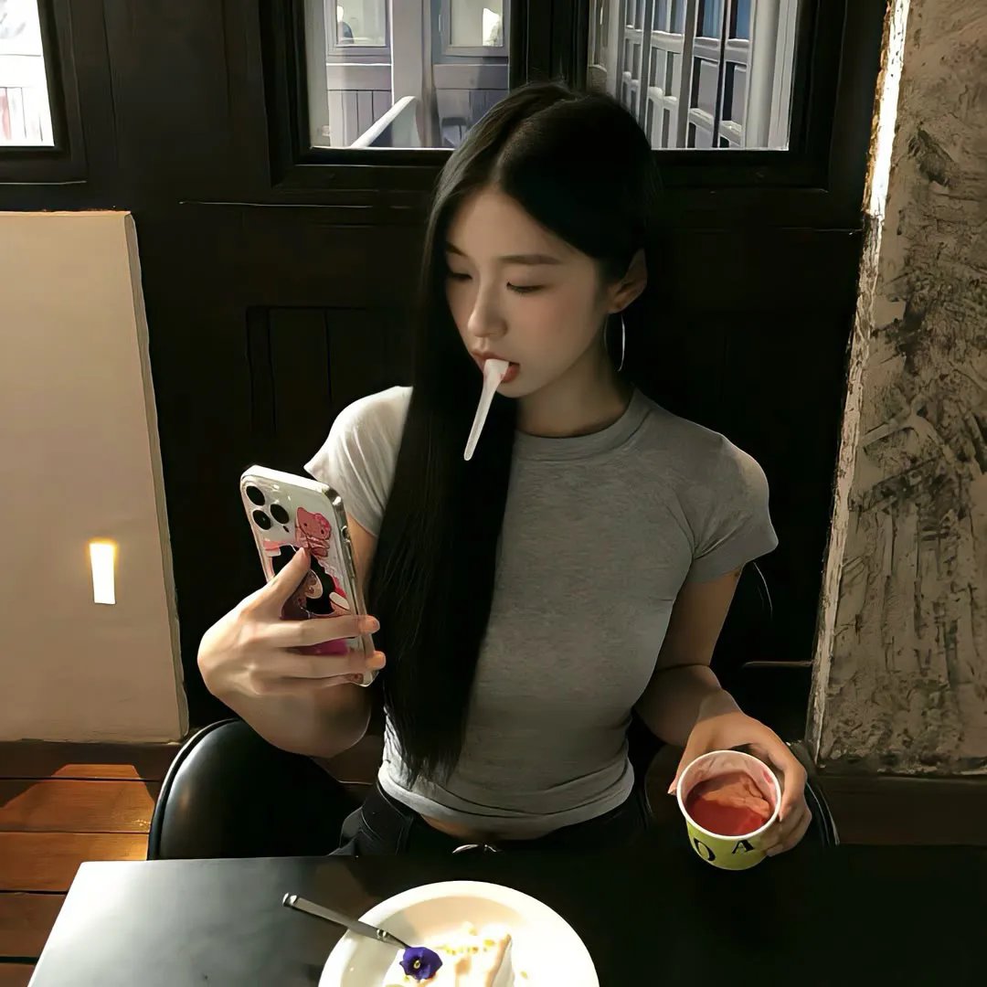 夏之庭海报