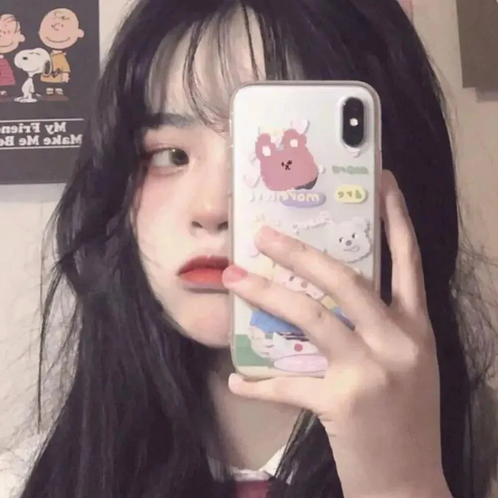 如果她的旗帜被折断了海报